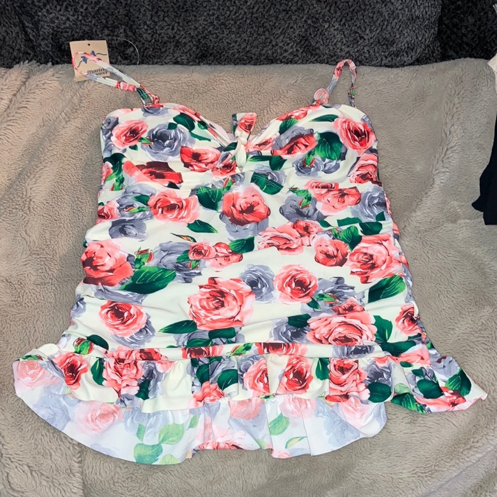 NWT Marina West Tankini Top, Large